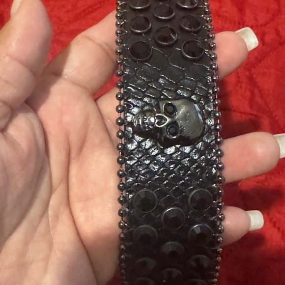 Edgy Black Belt with Skull Accents main image 3